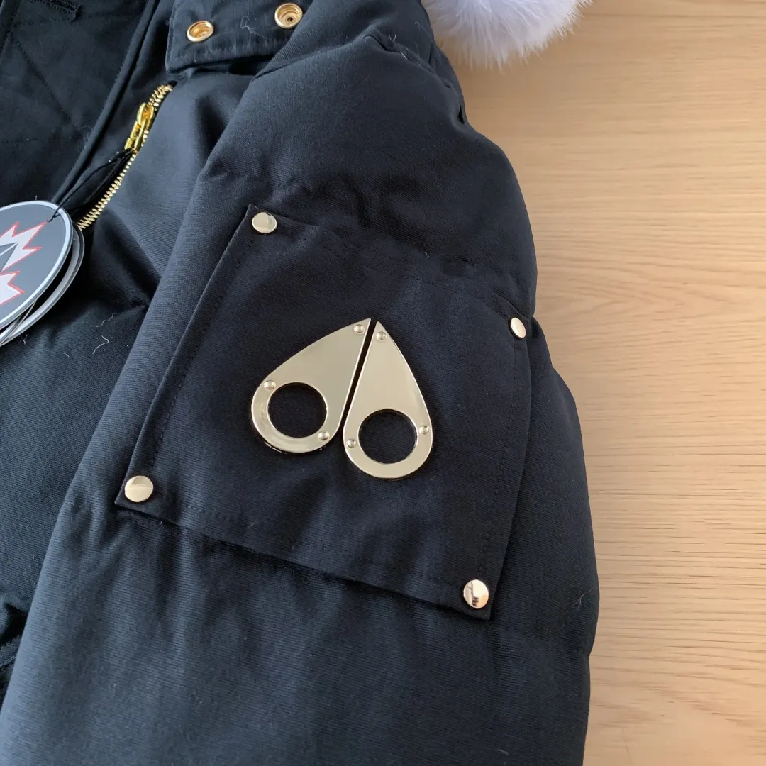 ：Y 🇨🇦Moose knuckles/ 06 / ： / （ ） : Black Moose knuckles . 2007 🇨🇦 ！ Premium ， 。 ， RMB 5040-15000 ！ ，LOGO ✂️. ！ . ！ MONCLER/ Canada Goose/ ，Moose knuckles 2019 …… ✂️ 90% ， ！ ✂️ ， ! ✂️ YKK， ， ！ ✂️ ， . ！ ✂️ 3D ， ⚠️Size:s-xxl